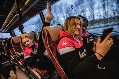 Le foot féminin, entre les victoires et la déroute